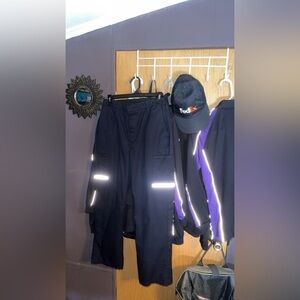 2 pairs of Stan Herman
 (FEDEX) cargo pants brand new 


 size 06-R -28